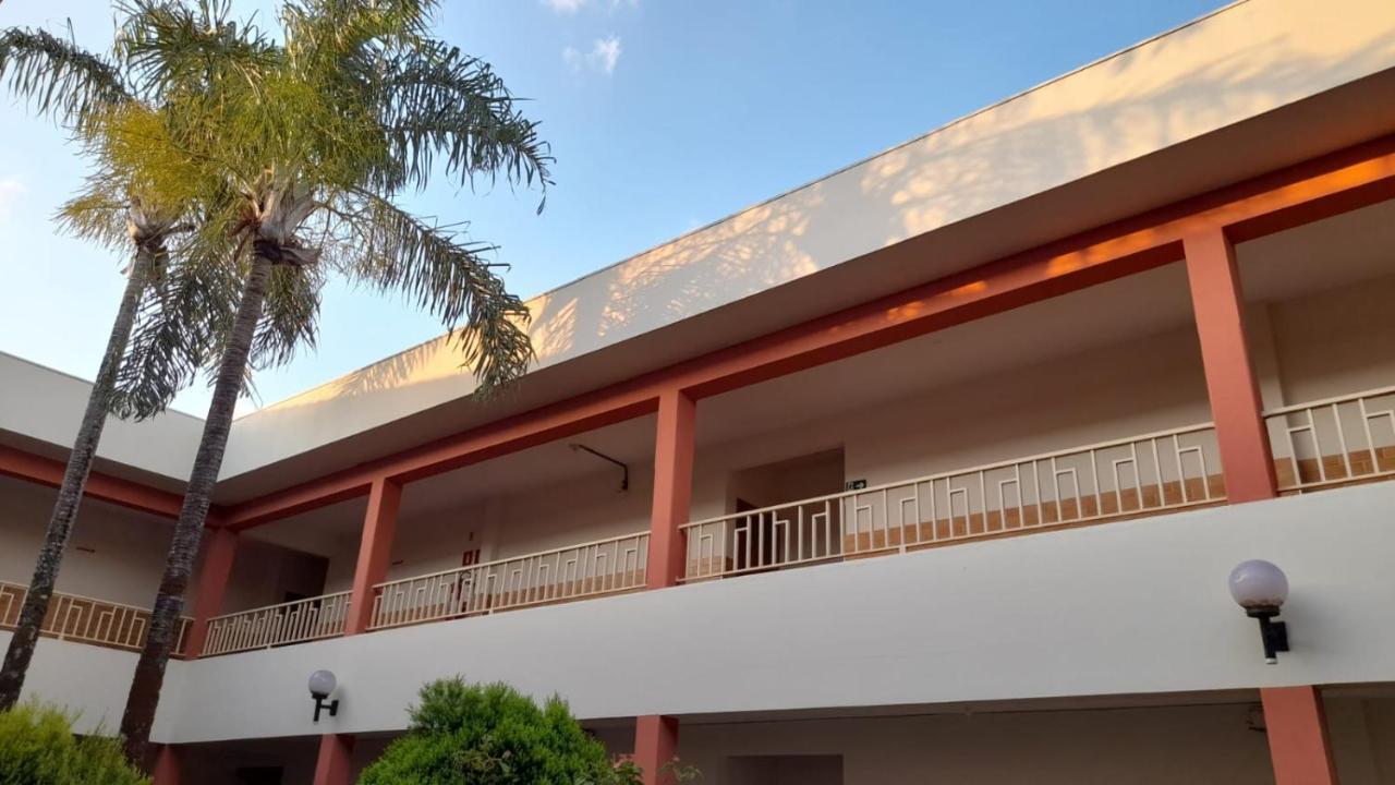 Hotel Italia Araguari Extérieur photo